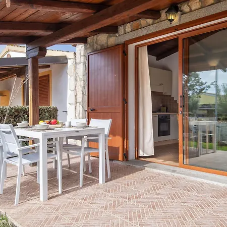 Momo By Interhome